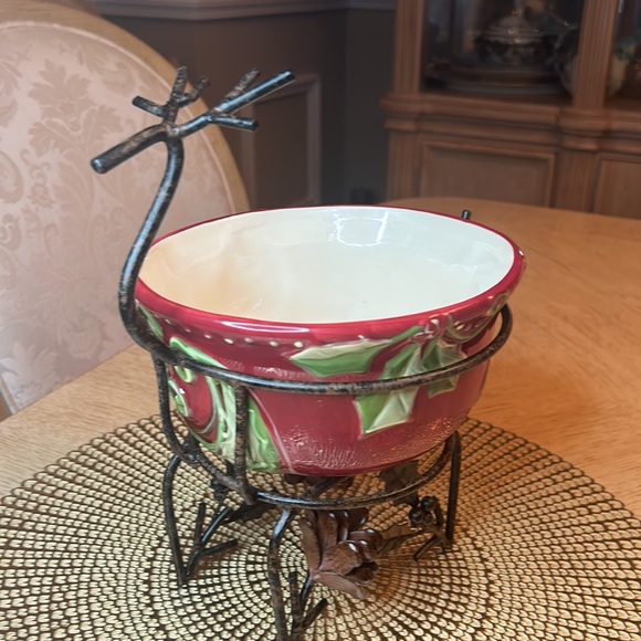 Season of Peace Ceramic Bowl on Metal Reindeer Stand - Picture 6 of 10